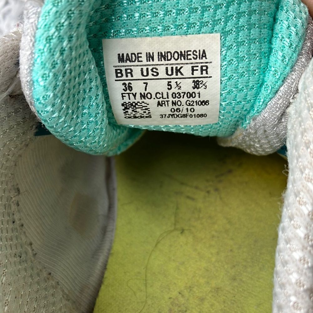 ADIDAS 7 Boost Boston Unisex Shoe - Picture 3 of 14